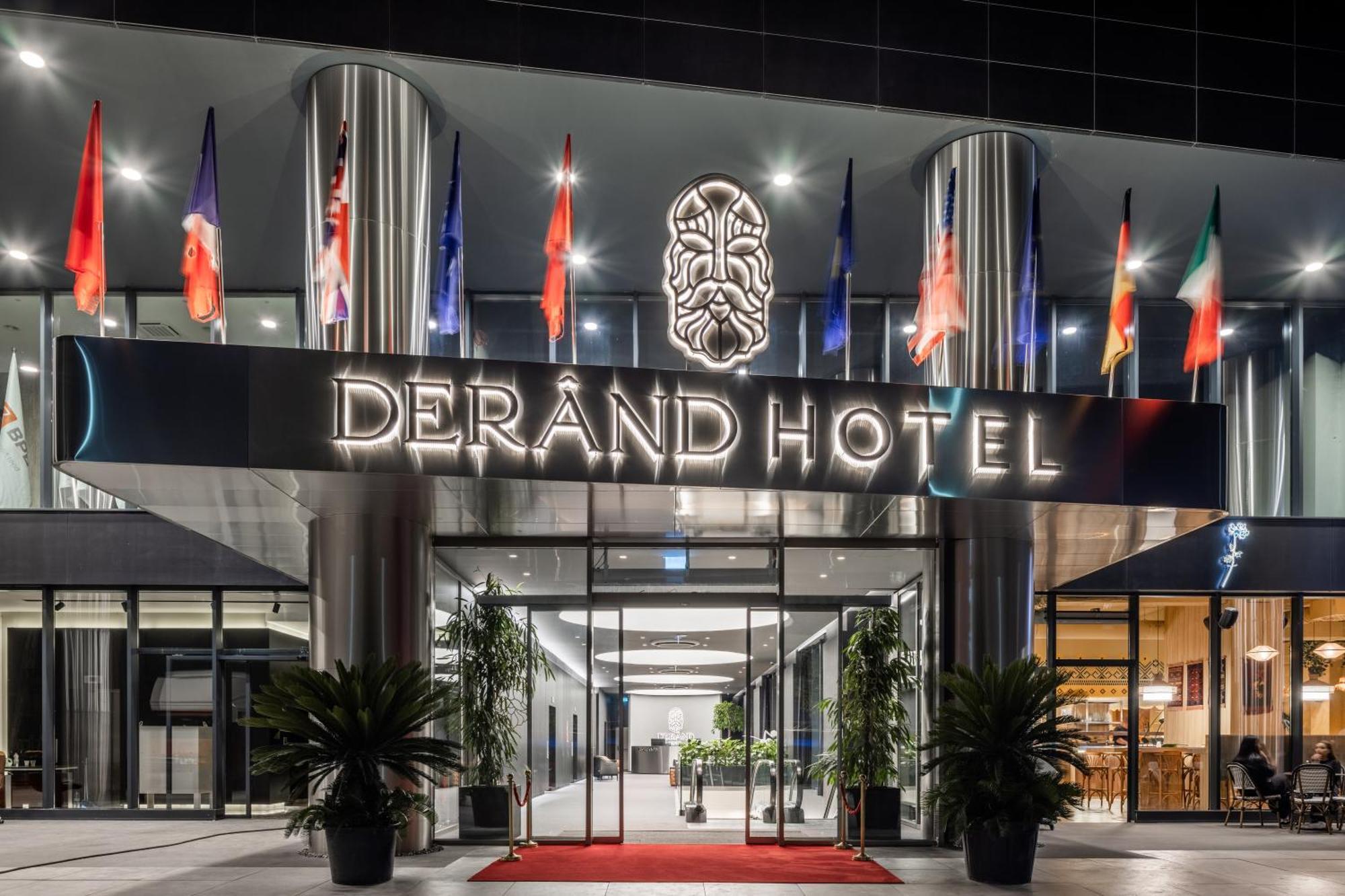 Derand Hotel Pristina Exterior photo